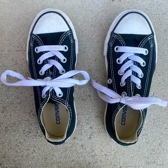 Converse Other - EWOB Classic Converse Chuck Taylor’s All Stars Low Top Sneakers Black Kids 12